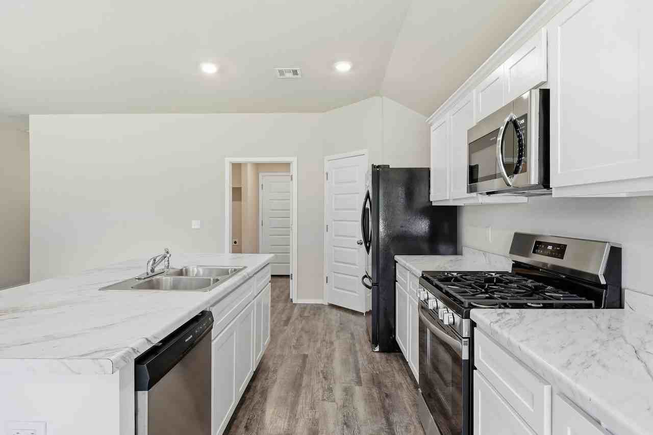 4014 W Pittsburg Cir - Photo 6 of 22