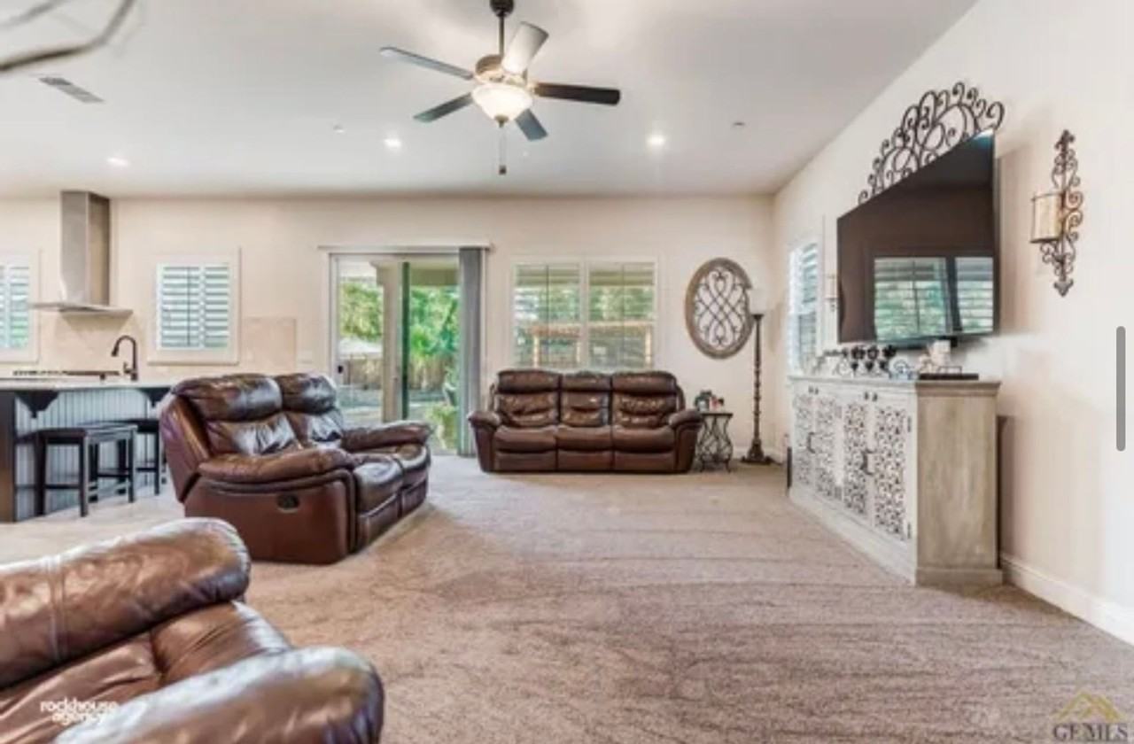 14728 Plumeria Ct - Photo 6 of 22
