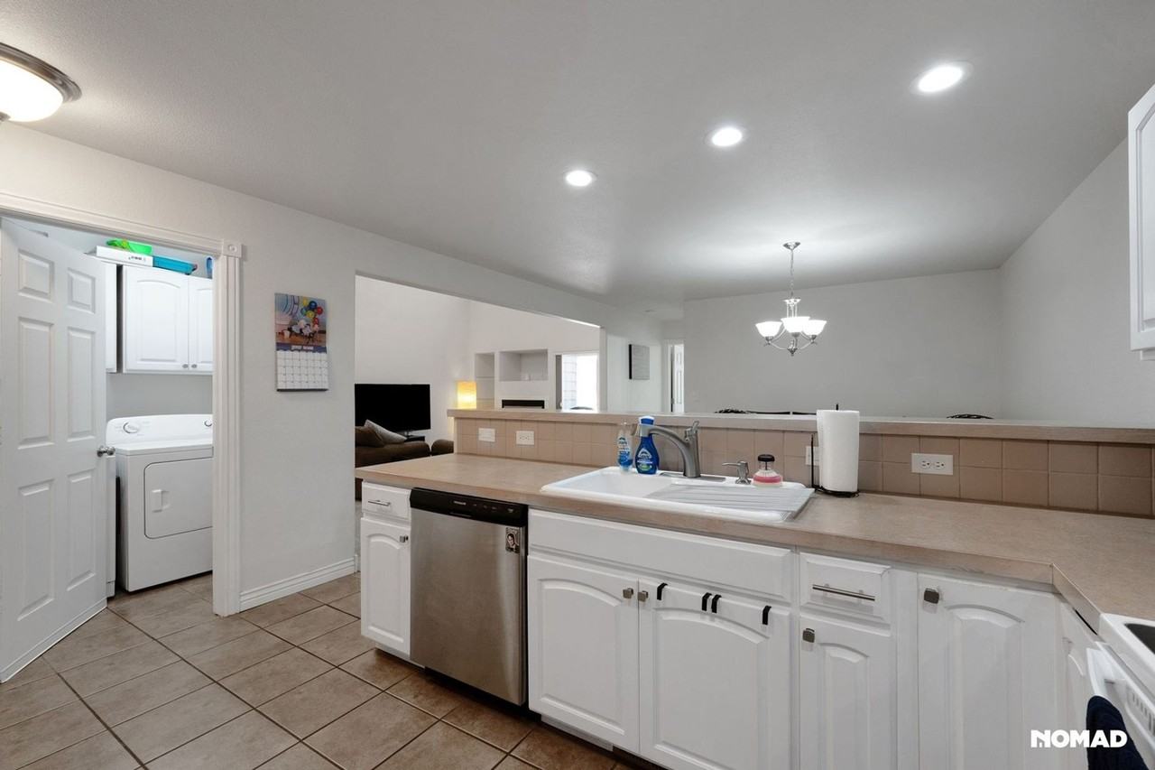 2088 35th Avenue Ct - Photo 5 of 32