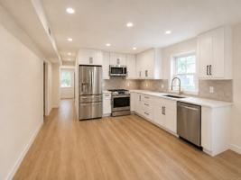 featured image of 166 N Main St