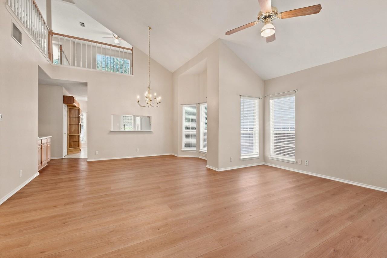 2118 Chittim Pass Dr #1 - Photo 3 of 10