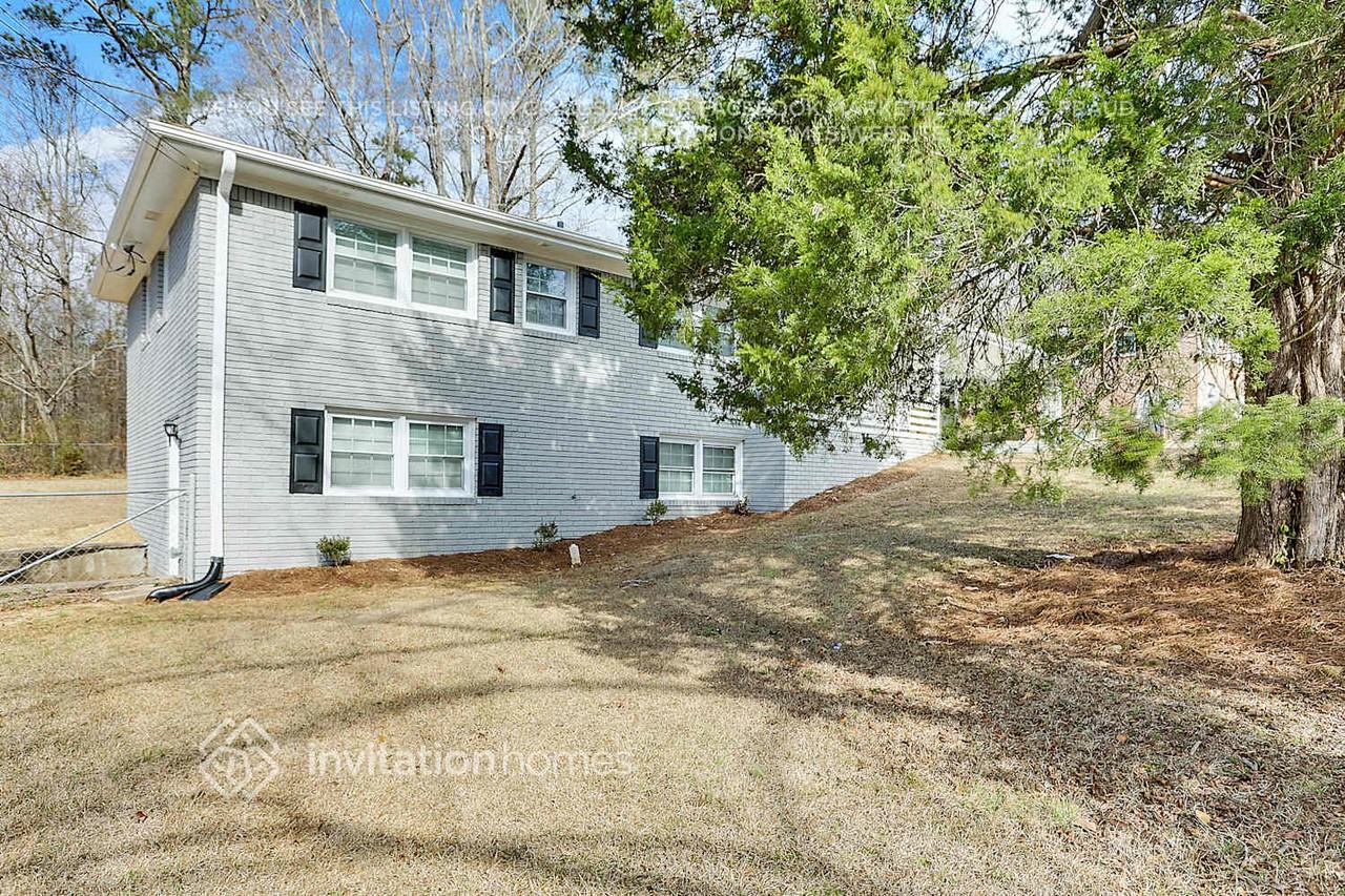 116 Rosewood Dr - Photo 3 of 23