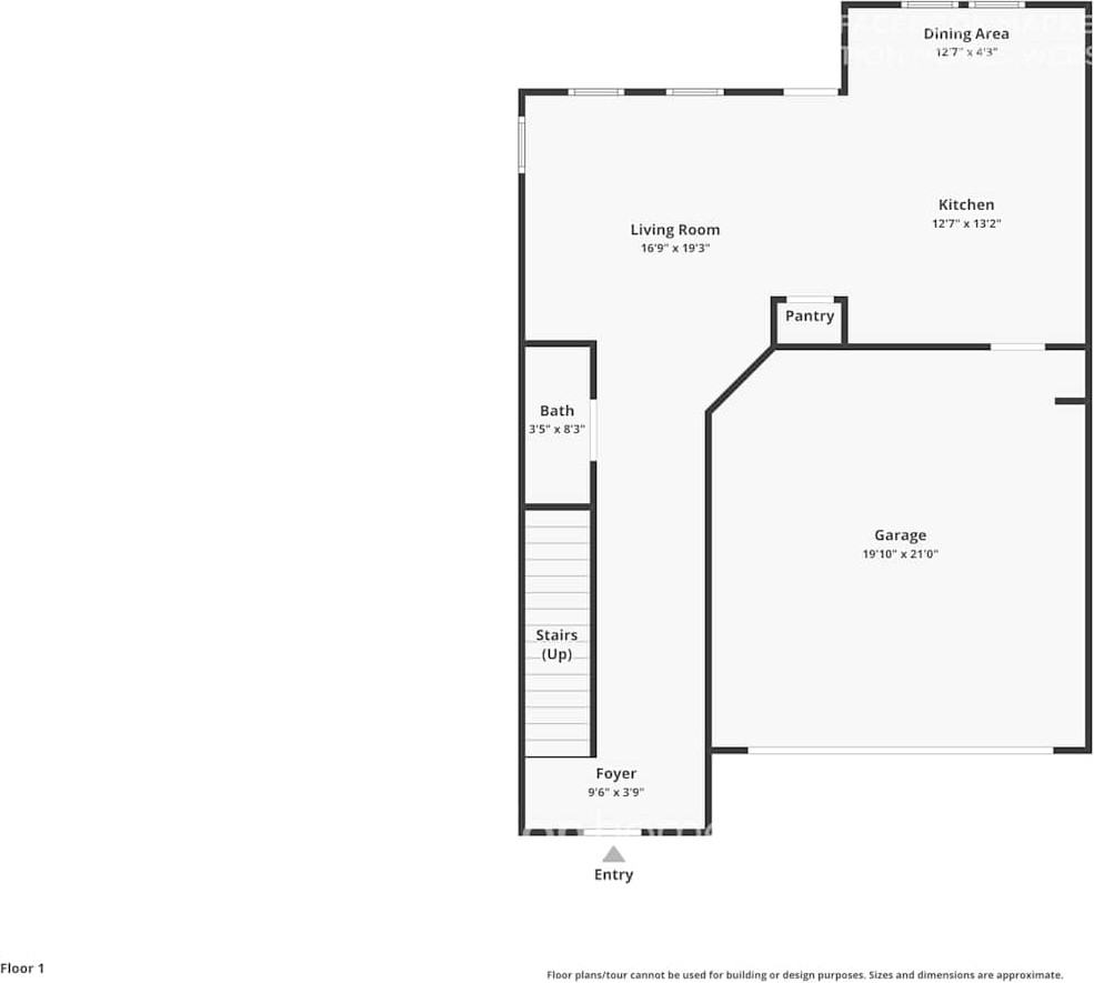 413 Amelia Ln - Photo 2 of 19