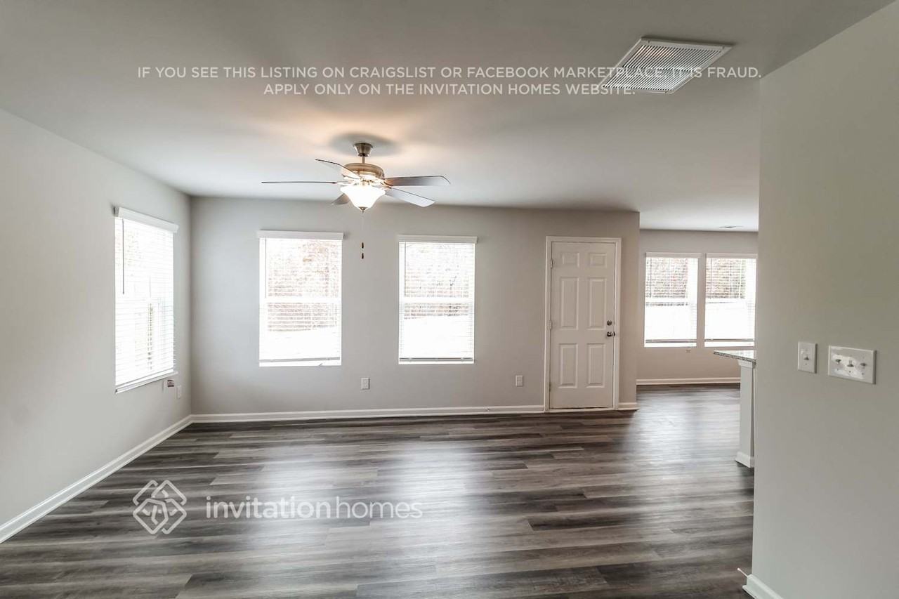 413 Amelia Ln - Photo 5 of 19