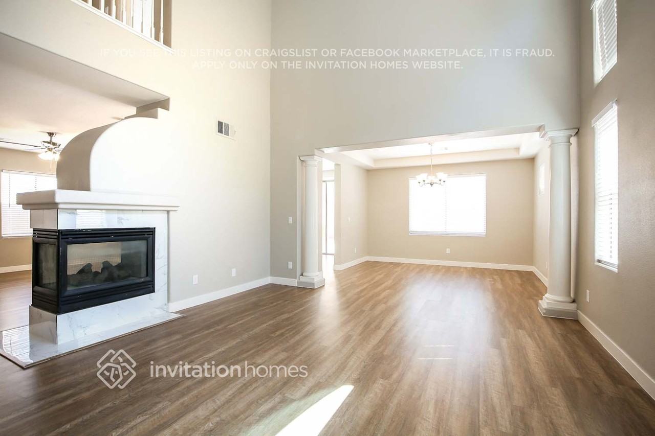 9133 Little Horse Ave - Photo 6 of 18