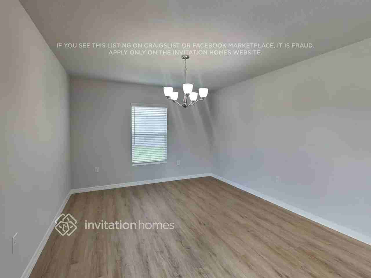 478 Cellini Ave Ne - Photo 6 of 23