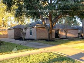 16395 Havenpark Dr - Photo 1 of 1