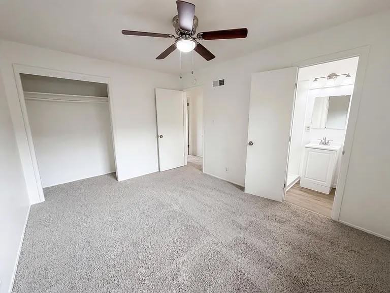 648 Lewis Avenue - Photo 7 of 10