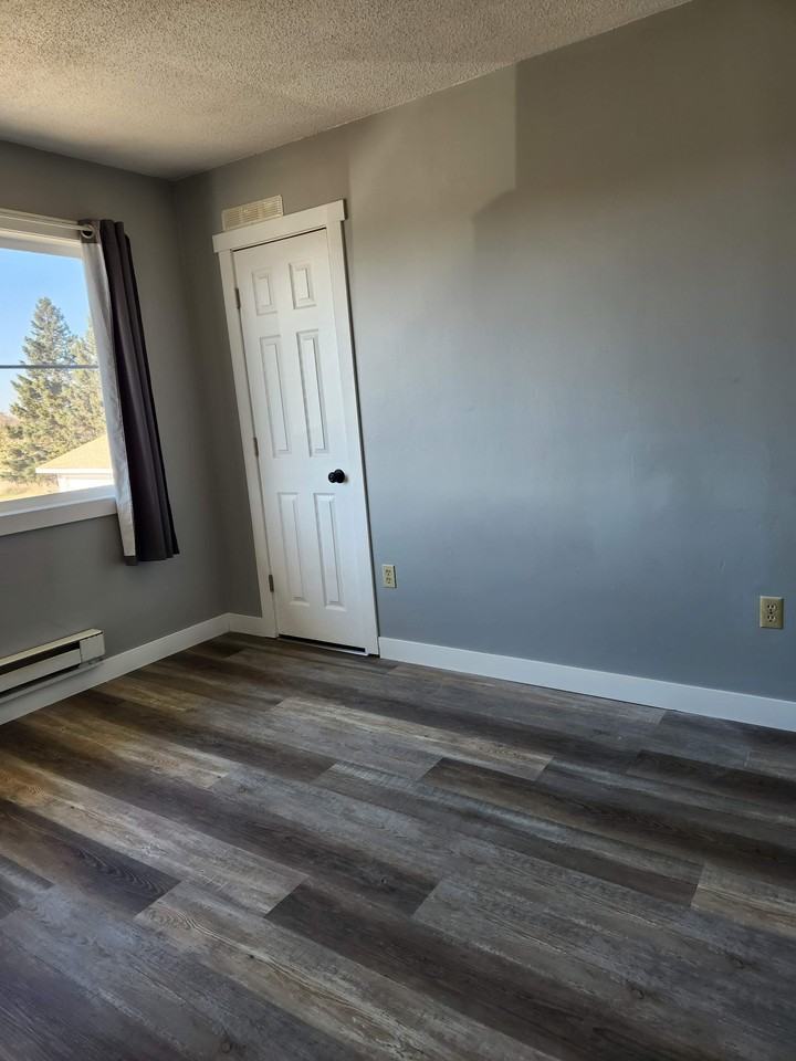 1020 4th St NEUnit 1 #1 - Photo 7 of 22