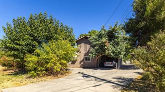 19306 Mountain Mdw S #B - Photo 1 of 1