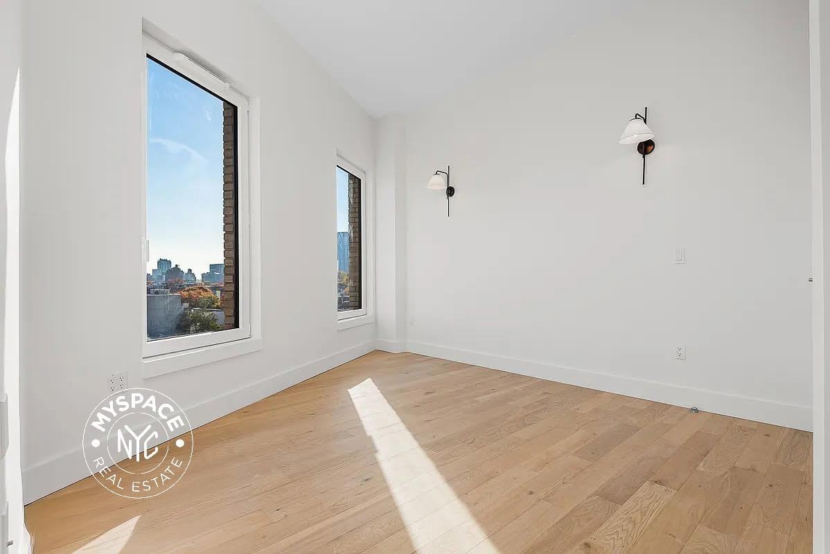 58 Vanderbilt Ave #8K - Photo 6 of 33
