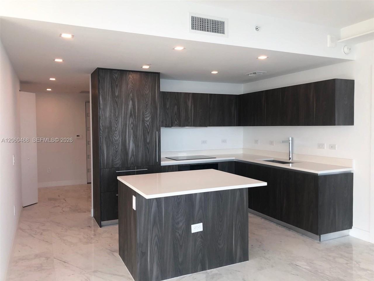 NE 30th St & Biscayne Blvd - Photo 2 of 11