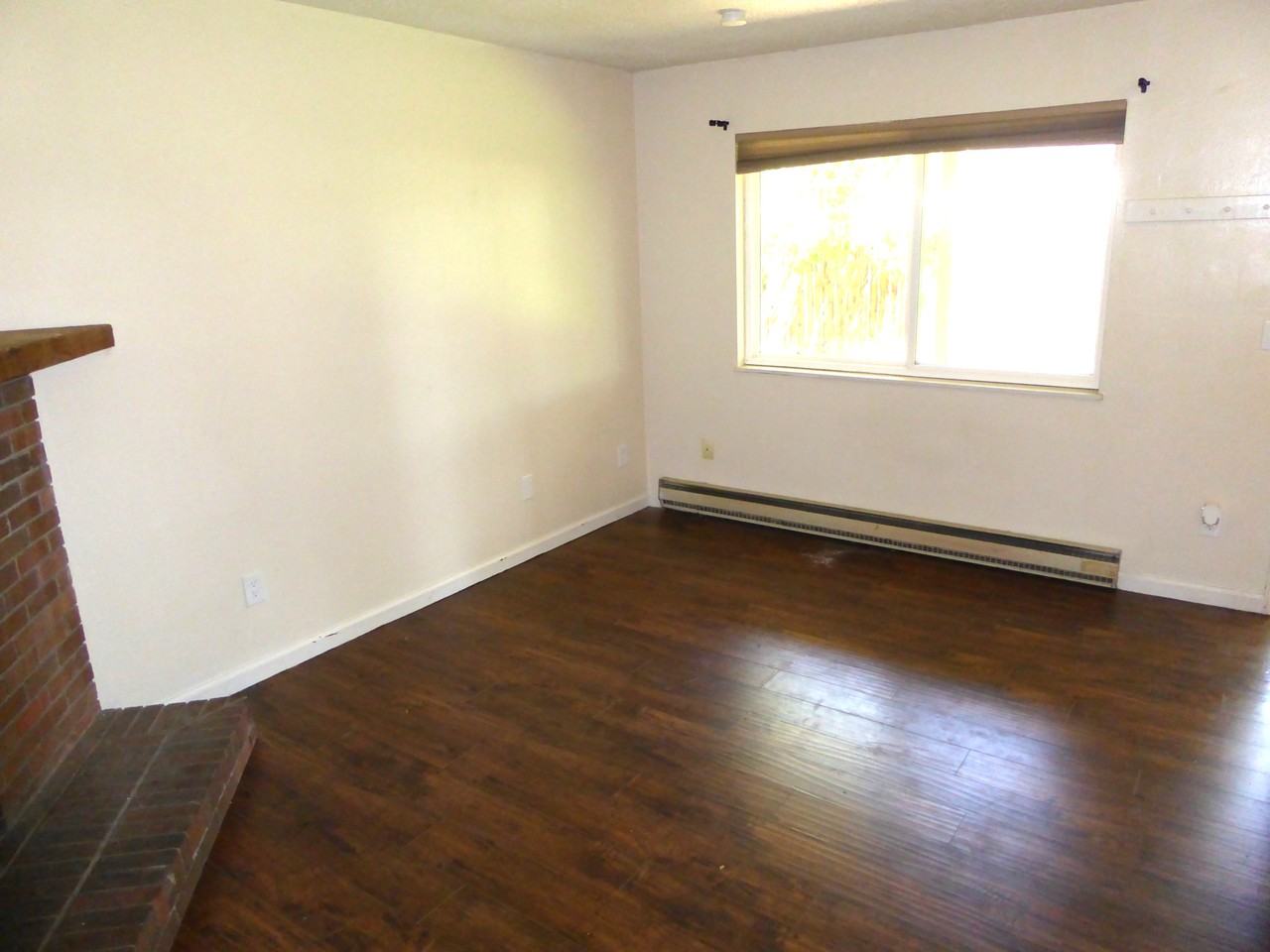 1701 Erin Court ##3 - Photo 5 of 13