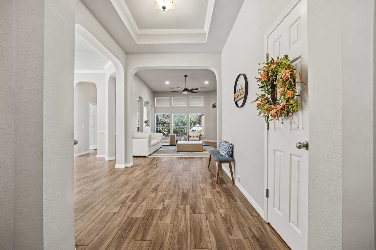 2112 Bandera Path - Photo 2 of 33