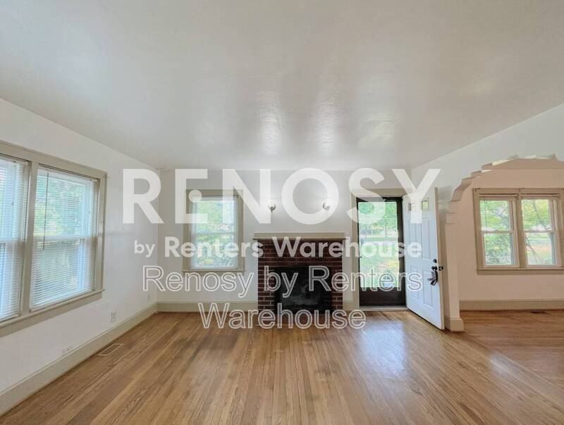 8336 Chesapeake Blvd - Photo 3 of 32