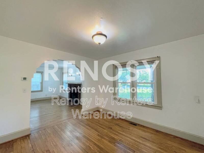 8336 Chesapeake Blvd - Photo 7 of 32