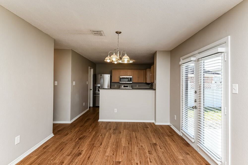 3340 Chapel Ridge Way - Photo 6 of 17