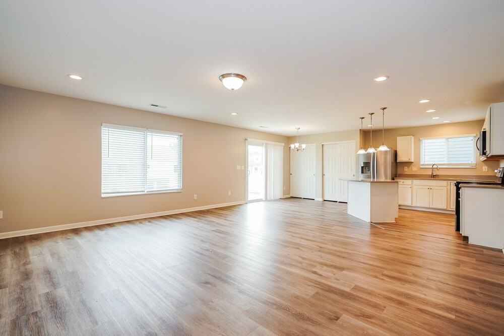 7500 Willow Leaf Dr - Photo 6 of 17