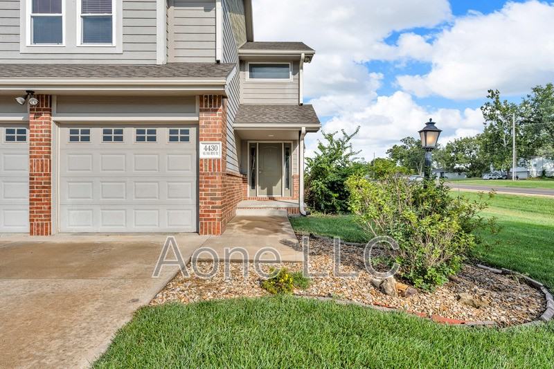 4428 Se Oak Bend Dr - Photo 4 of 20