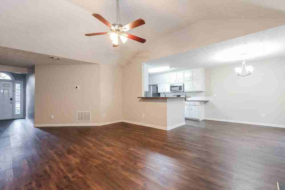 195 Northwind Dr - Photo 4 of 19