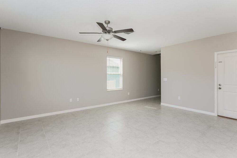 4536 Eternal Prince Dr - Photo 5 of 17