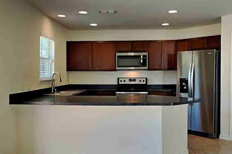 14625 Briarcrest Dr - Photo 5 of 16
