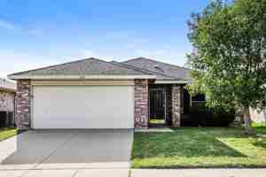 featured image of 5209 Royal Burgess Dr