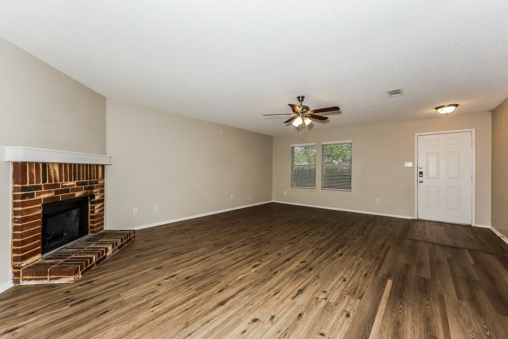5209 Royal Burgess Dr - Photo 3 of 16