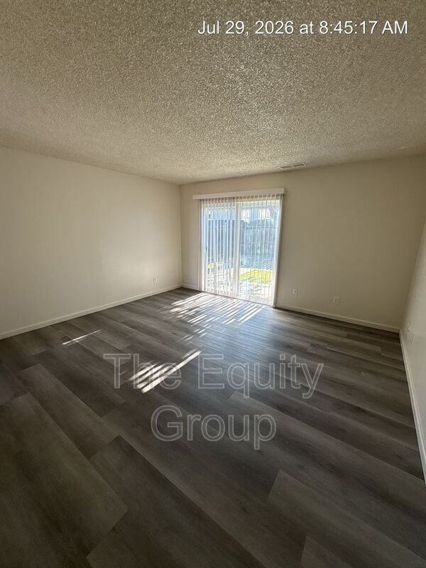 402 N West St - Photo 7 of 17