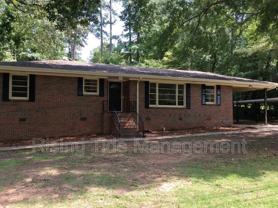 605 Valley Dr - Photo 1 of 1