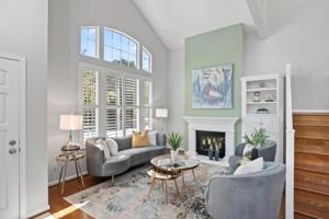 featured image of 378 Redondo Terrace