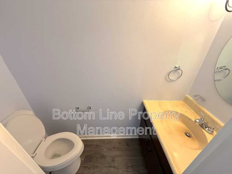 4633 Old Lantern Way - Photo 5 of 14