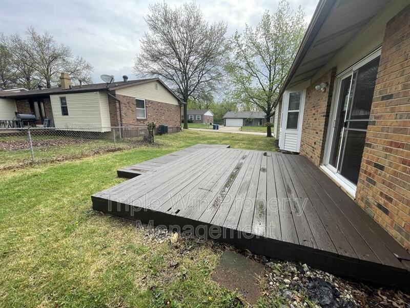 1725 Orletto Way - Photo 7 of 42