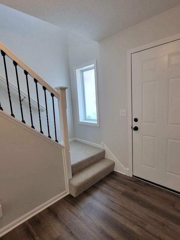 6984 91st St Ne - Photo 3 of 20