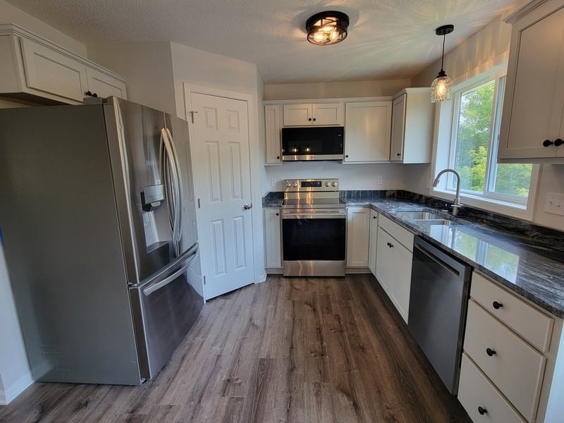 6984 91st St Ne - Photo 5 of 20