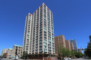 5600 N Sheridan Rd #7C - Photo 1 of 1