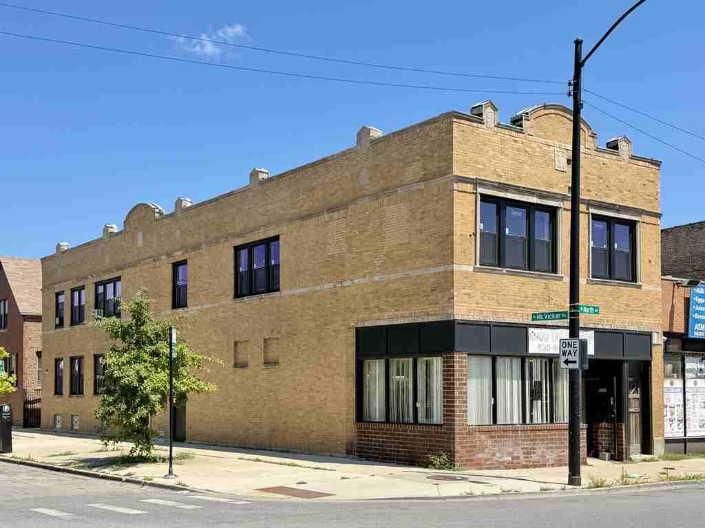1605 N Mcvicker Ave #1