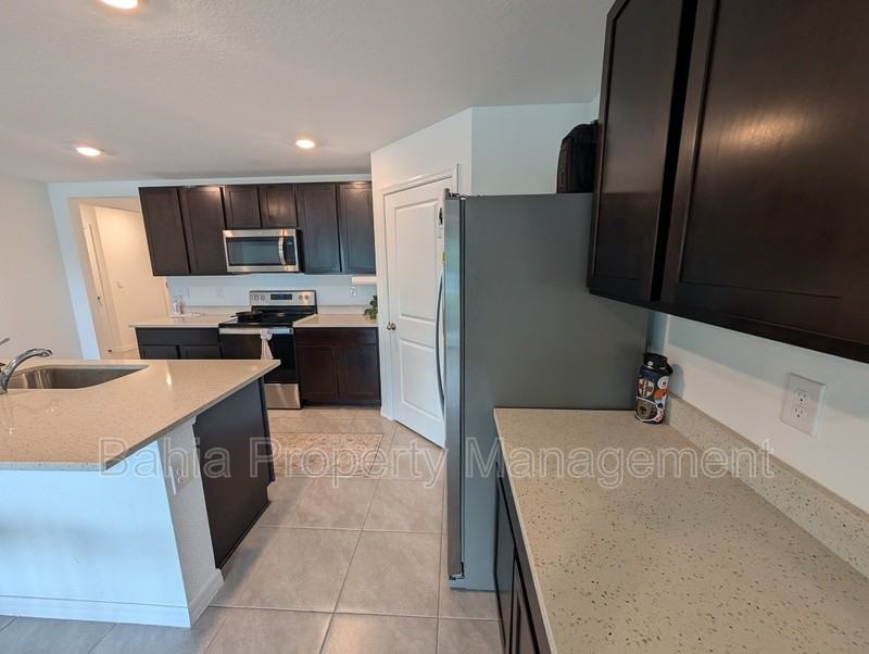 801 Ace Outlaw Ave - Photo 6 of 25