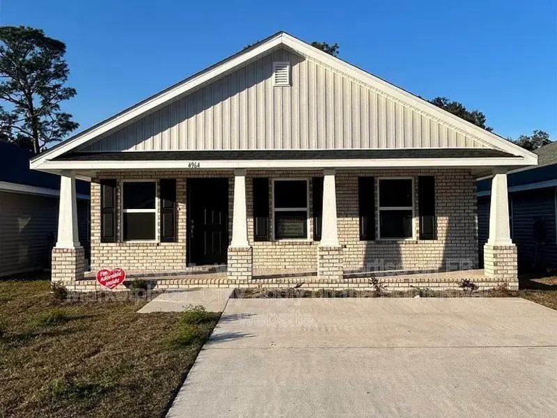 4964 Muldoon Pointe Rd - Photo 2 of 13