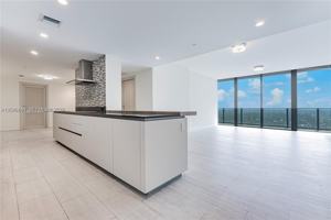 featured image of SW 10th St & S Miami Ave