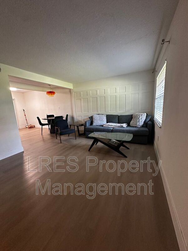 3104 Harrison Ave #11 - Photo 6 of 40