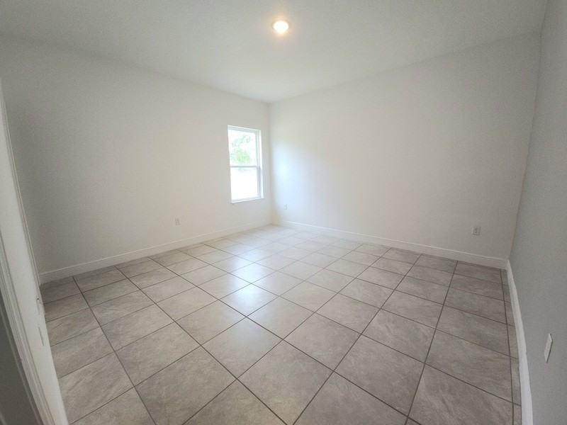 8719 Sw 133rd Lane Rd - Photo 7 of 16