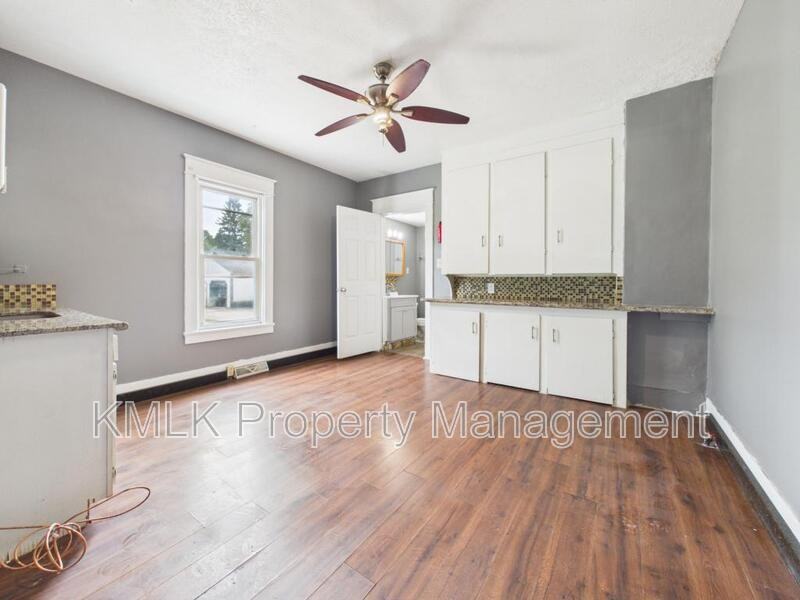 51 Prospect St - Photo 7 of 32