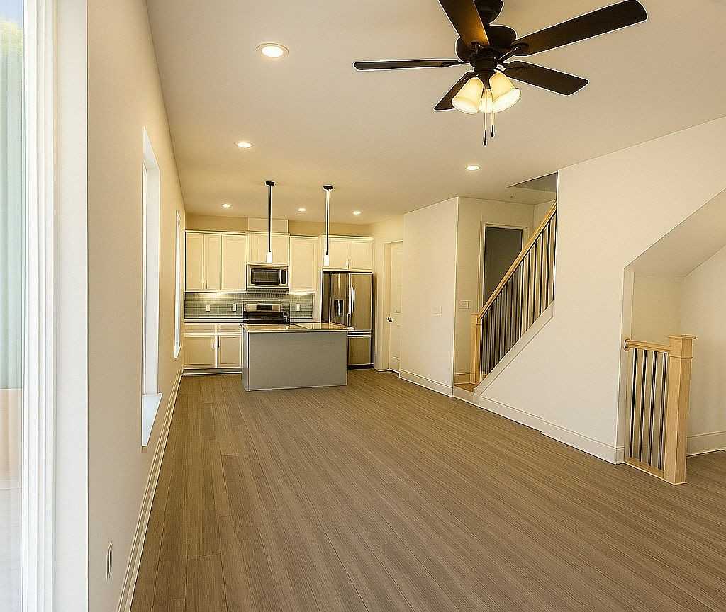 Creekmont at Garden Oak - Photo 3 of 12