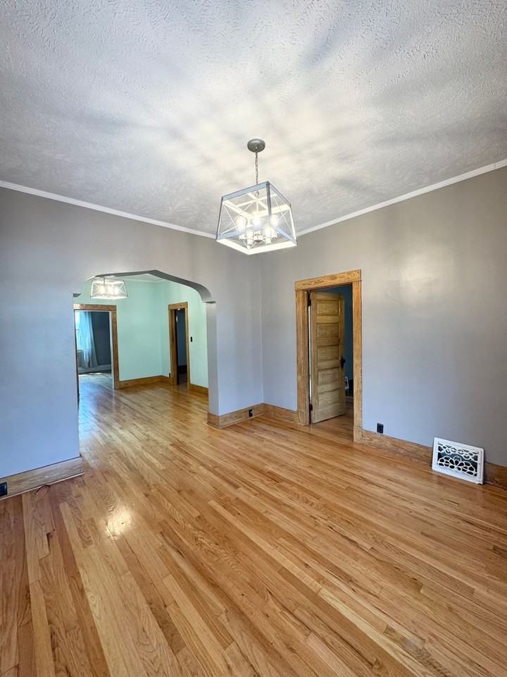 3403 Arbor St - Photo 6 of 29