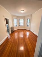 featured image of 17 Washington Pl #1