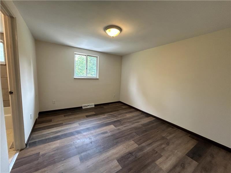 58 Decca Ln #3 - Photo 6 of 7