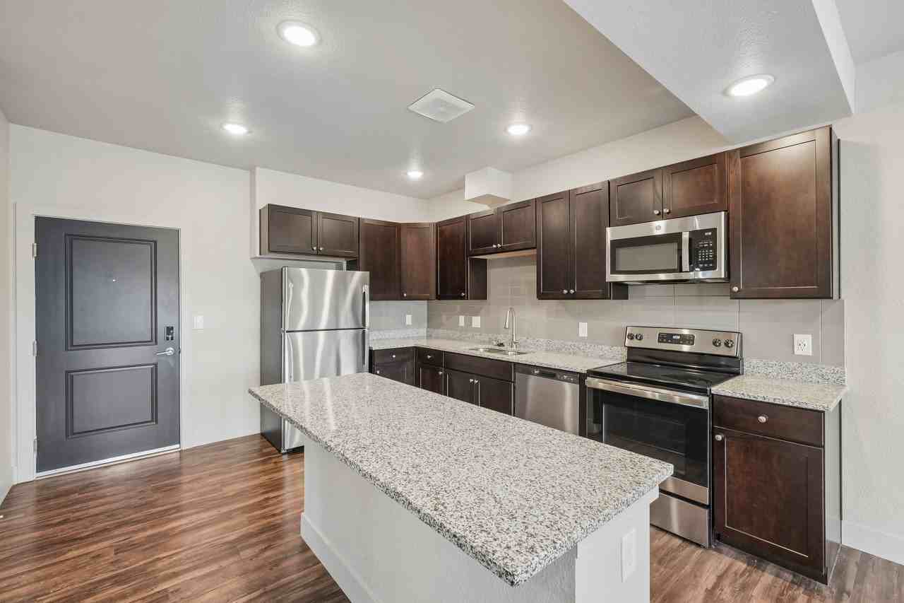 Marq at Monument Ridge - Photo 3 of 34