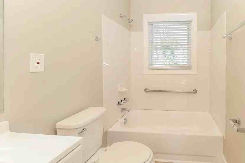 1109 Ellen Avenue - Photo 3 of 6