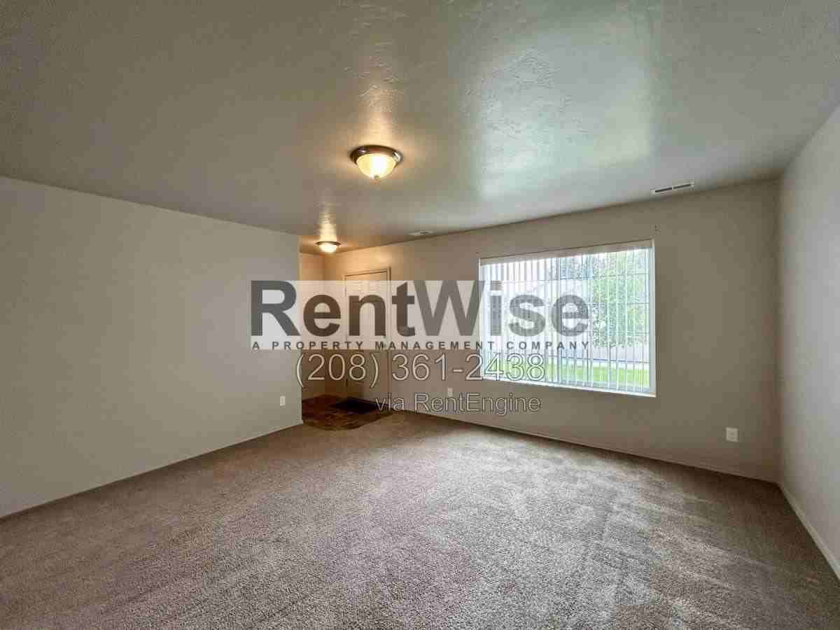 119 E Walcott Lake Dr - Photo 6 of 9